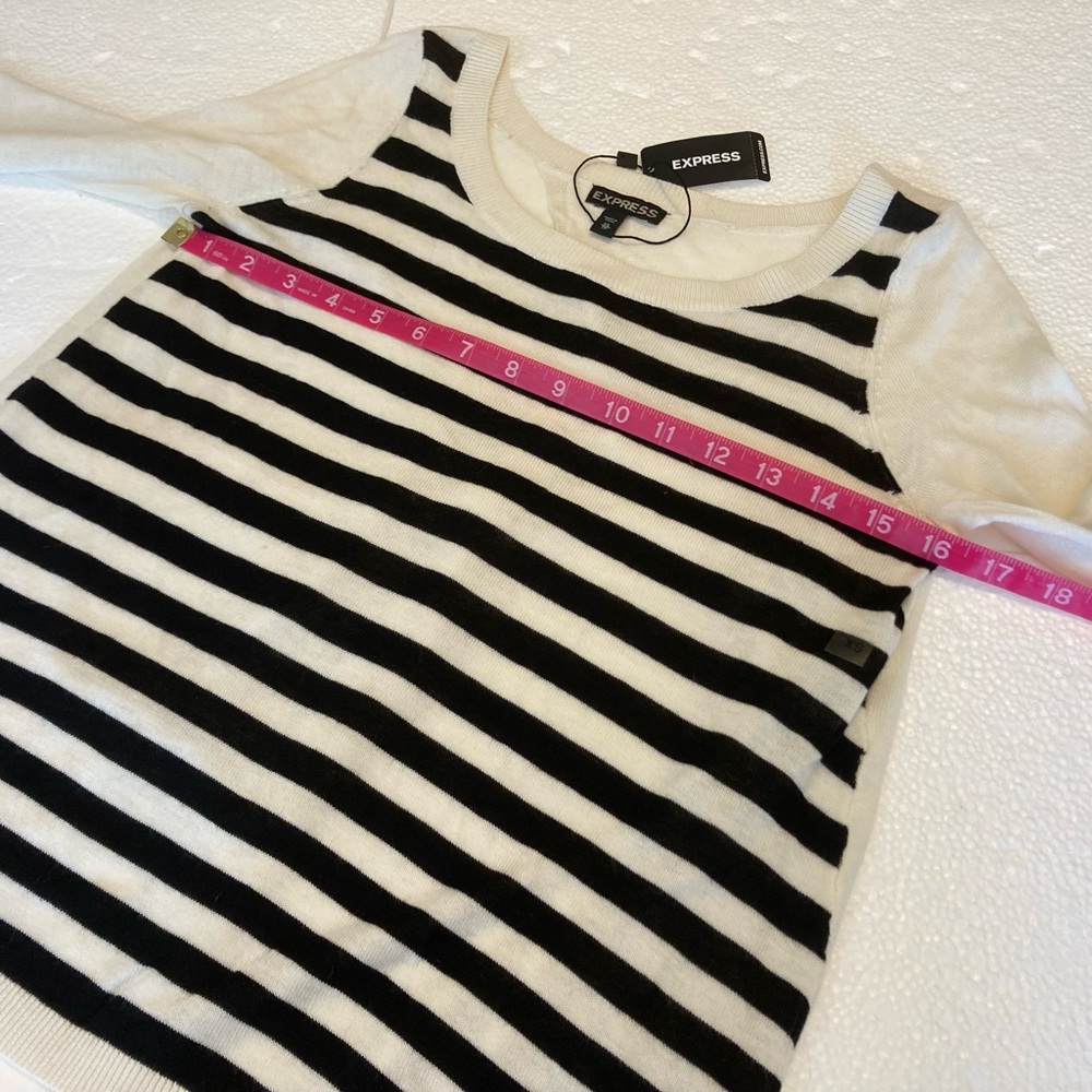 Express women’s long sleeve sweater Sz XS, NWT - Picture 9 of 11